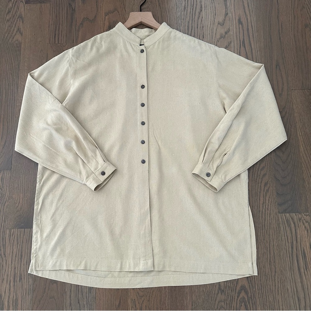 Vintage 100% Raw Silk Stand Collar Tunic Blouse in Golden Beige Tan Medium - Picture 3 of 9